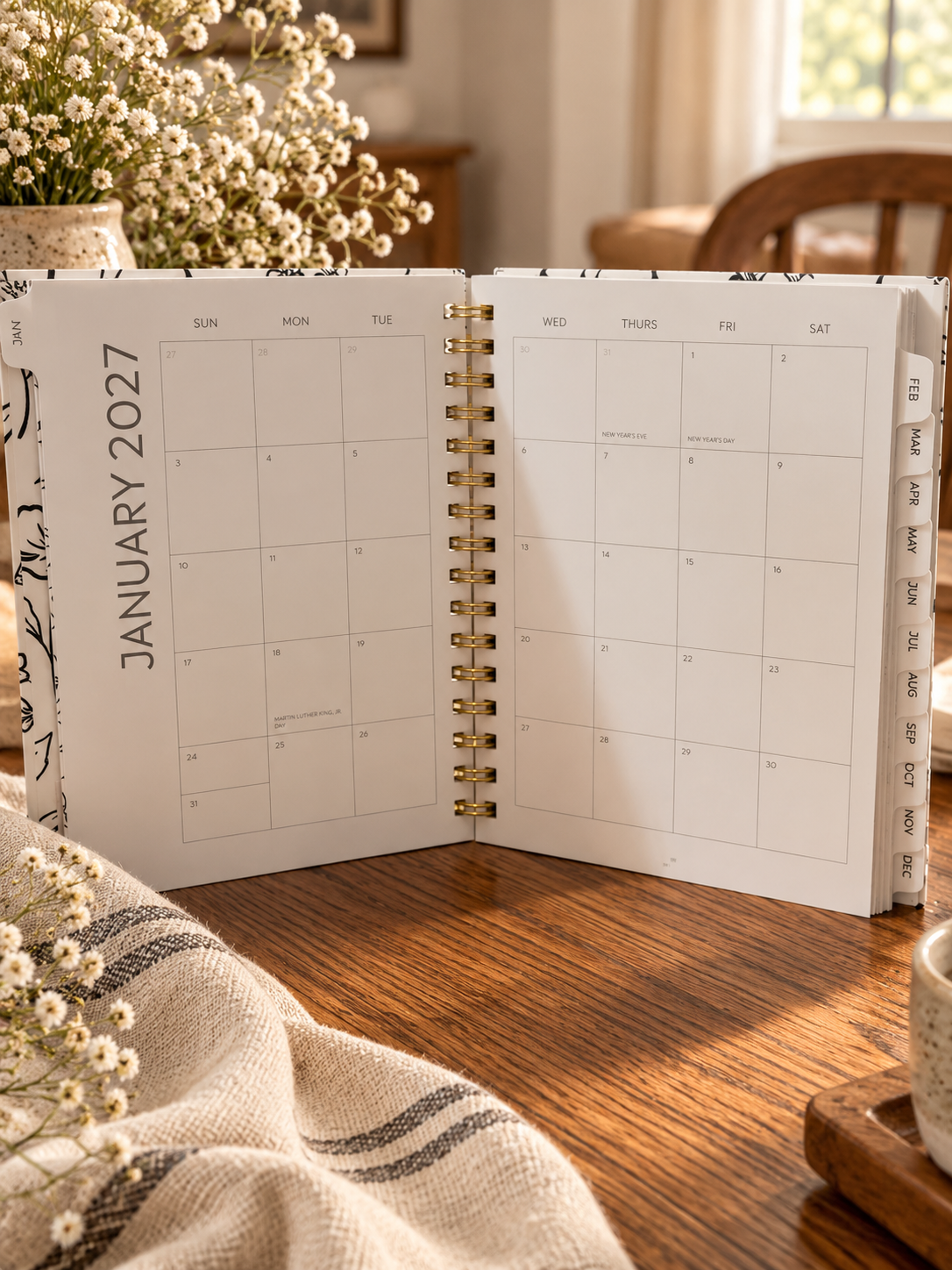 2027 Floral Yearly Planner | 7x9